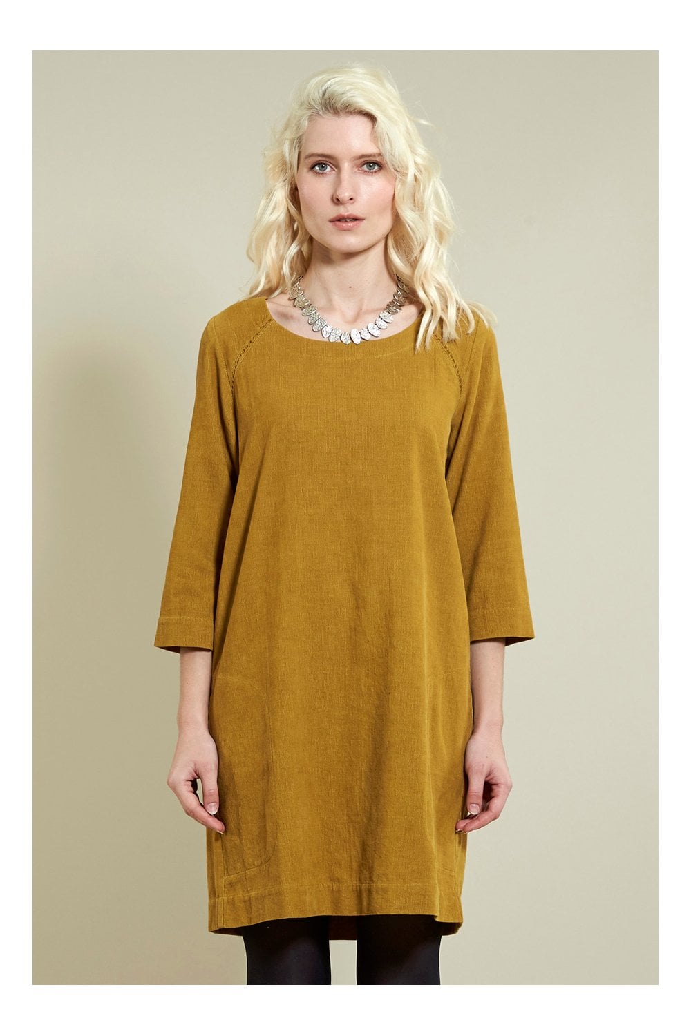 3/4 SLEEVE TUNIC DRESS | COL=CARAMEL