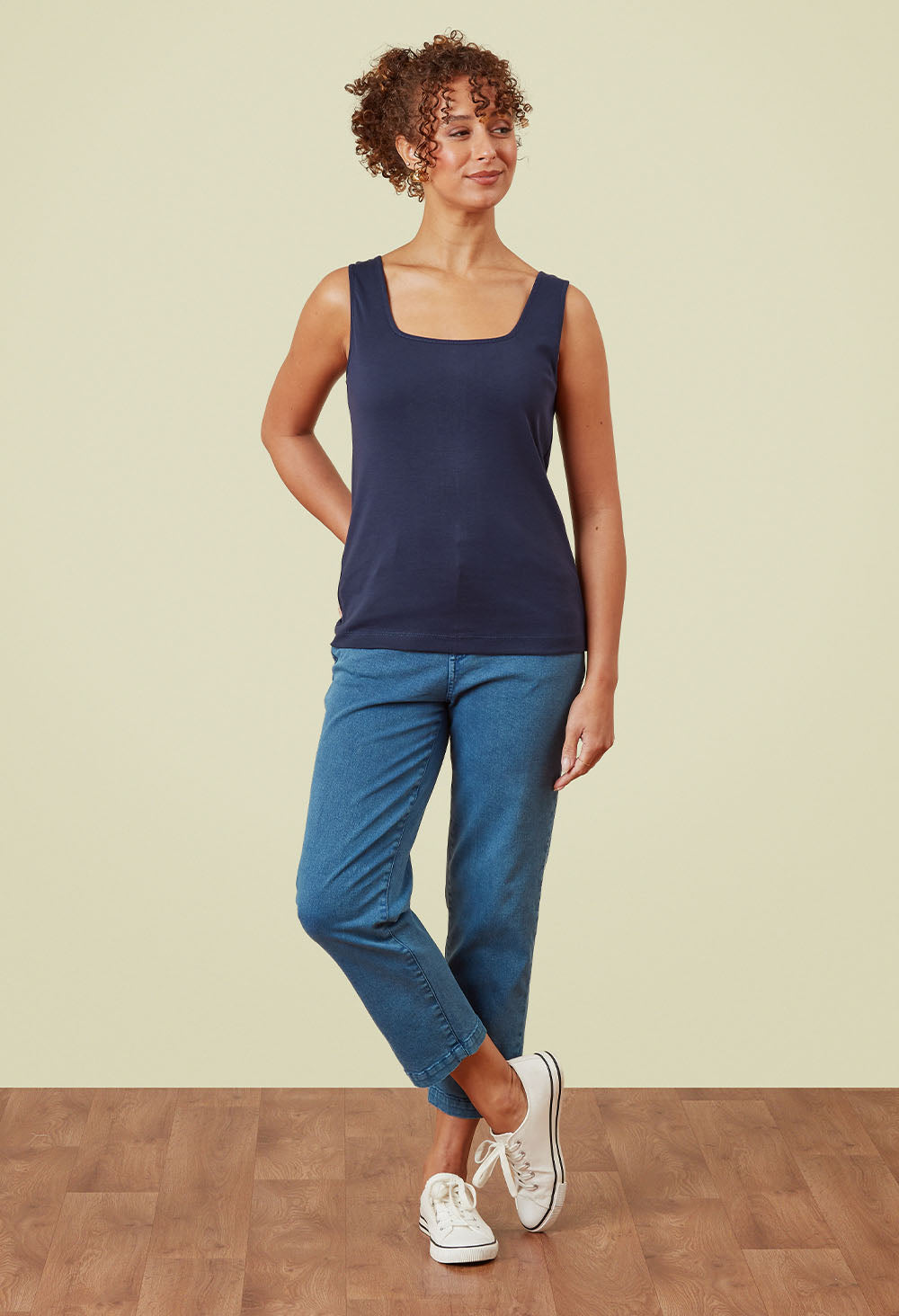 SAREN VEST