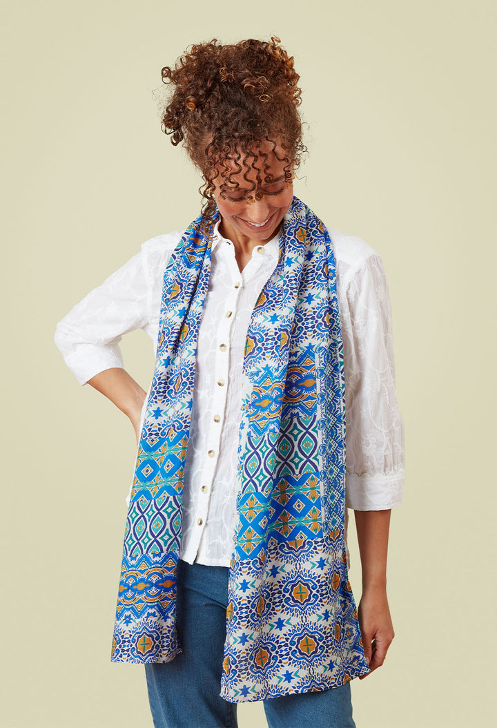 PORTO TILE SHAWL