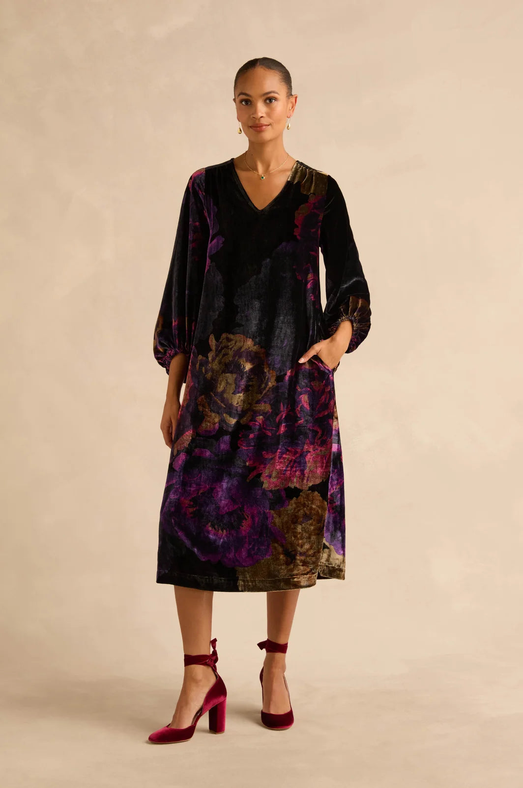 MIDNIGHT PEONIES VELVET DRESS