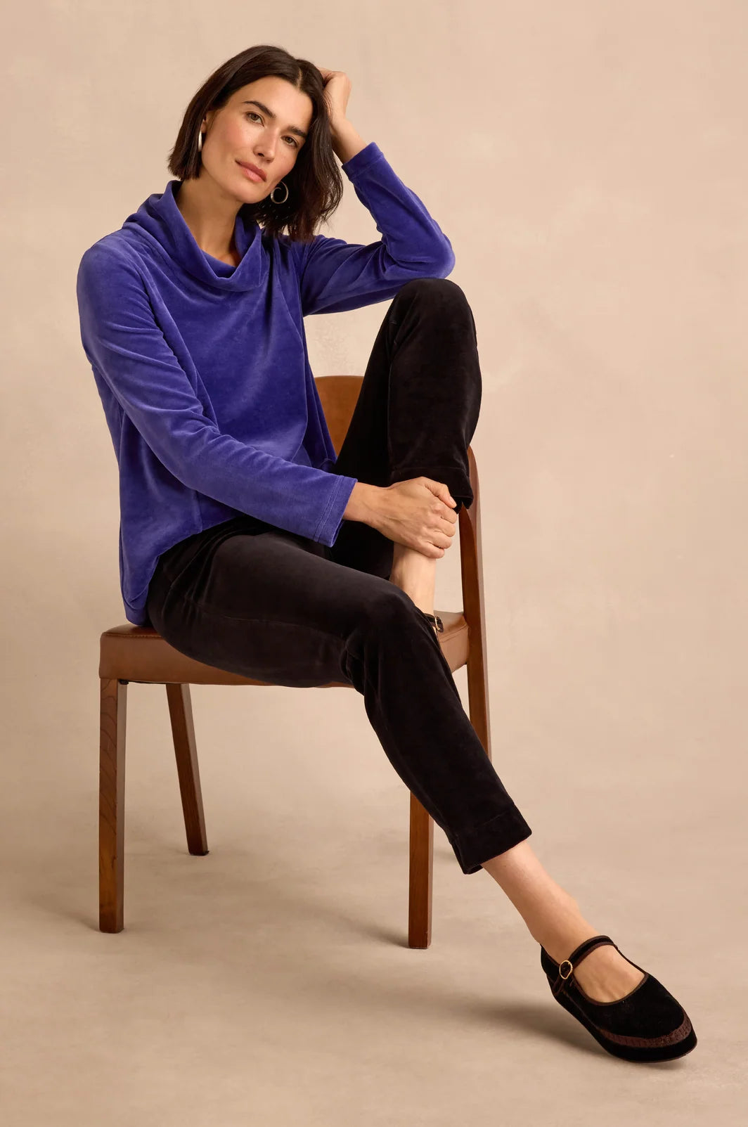 VELVET SLIM TROUSER