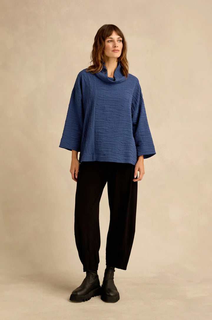 WAVE TEXTURED CRINKLE COWL NECK TOP