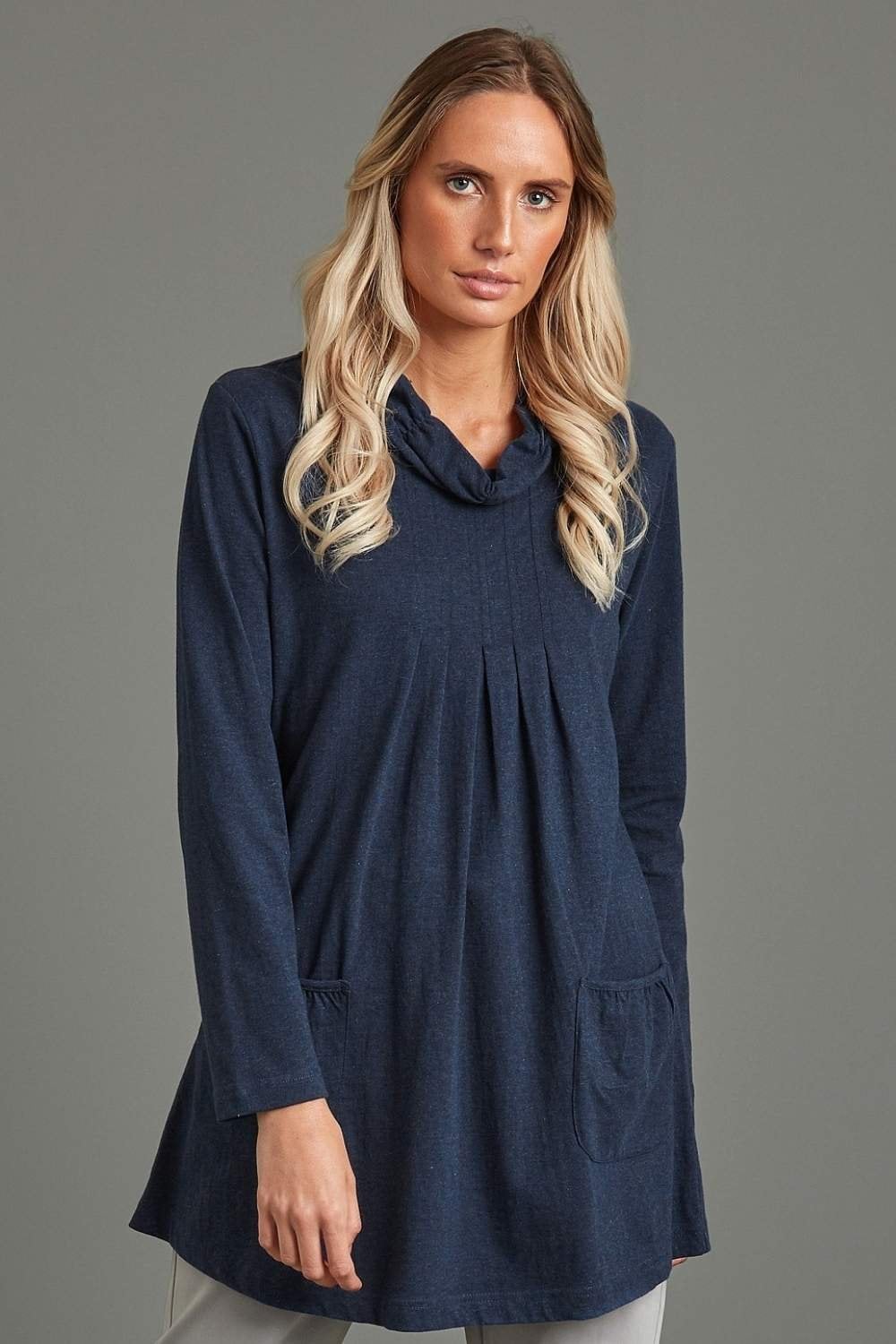 DANA TUNIC | COL=NAVY