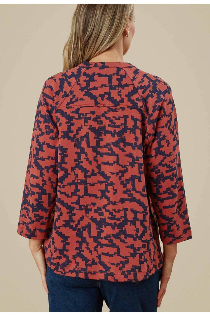 DILLY MAZE PRINT TOP | COL=PICANTE