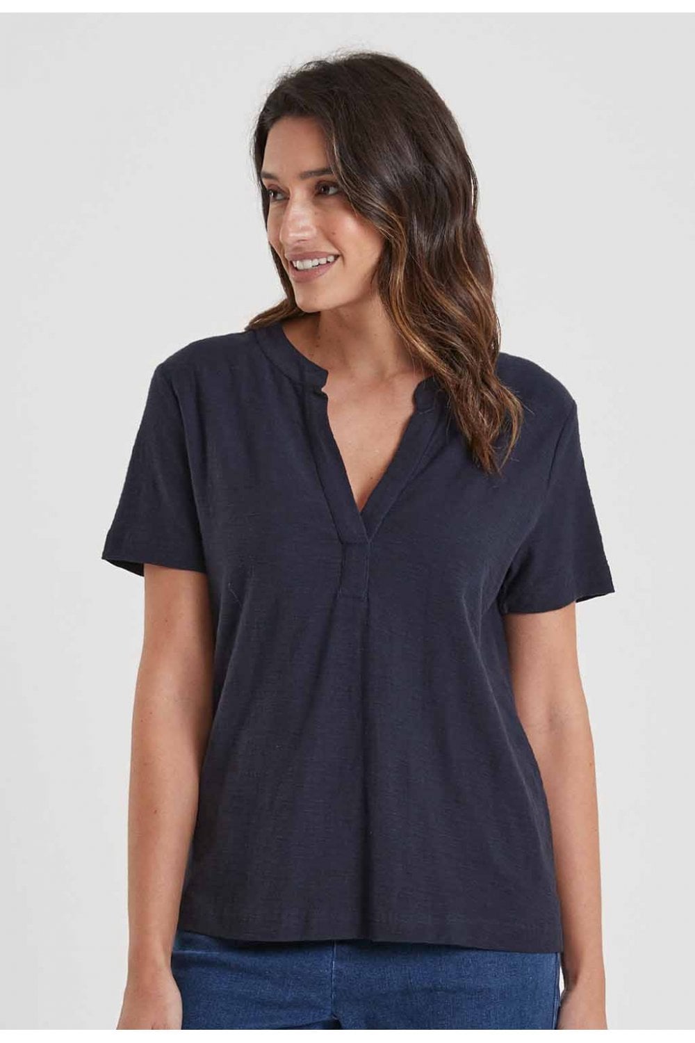 IRENA TOP | COL=NAVY