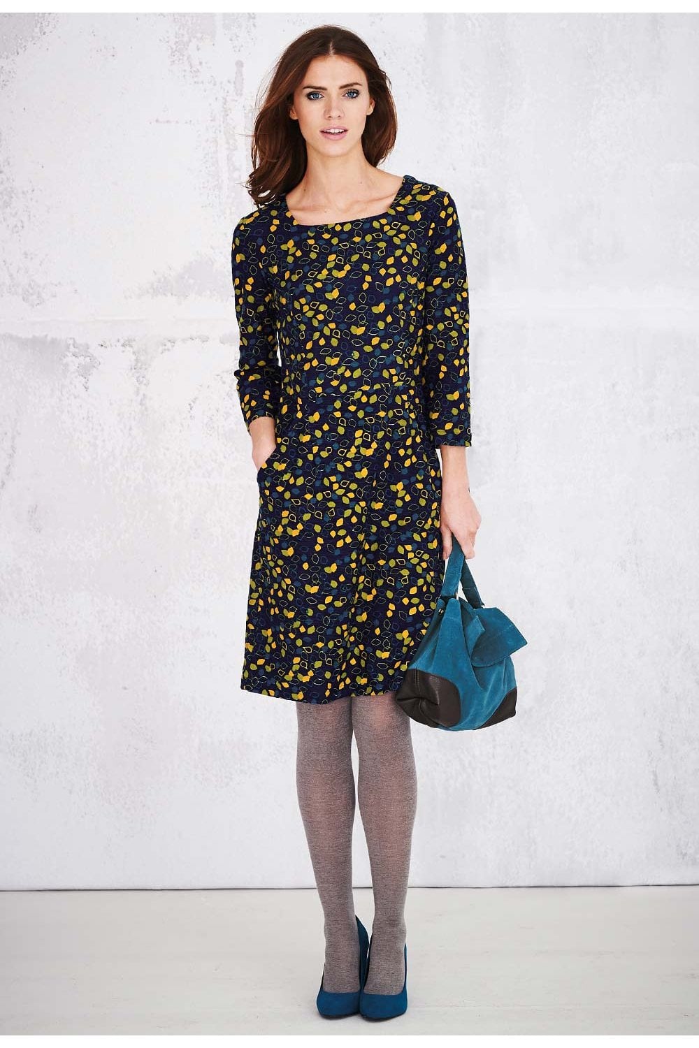 STACEY DRESS FALLING LEAVES PRINT | COL=KINGFISHER