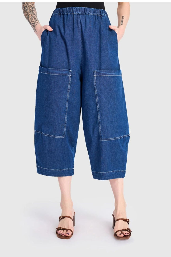 PATCH POCKET BARELL LEG JEAN
