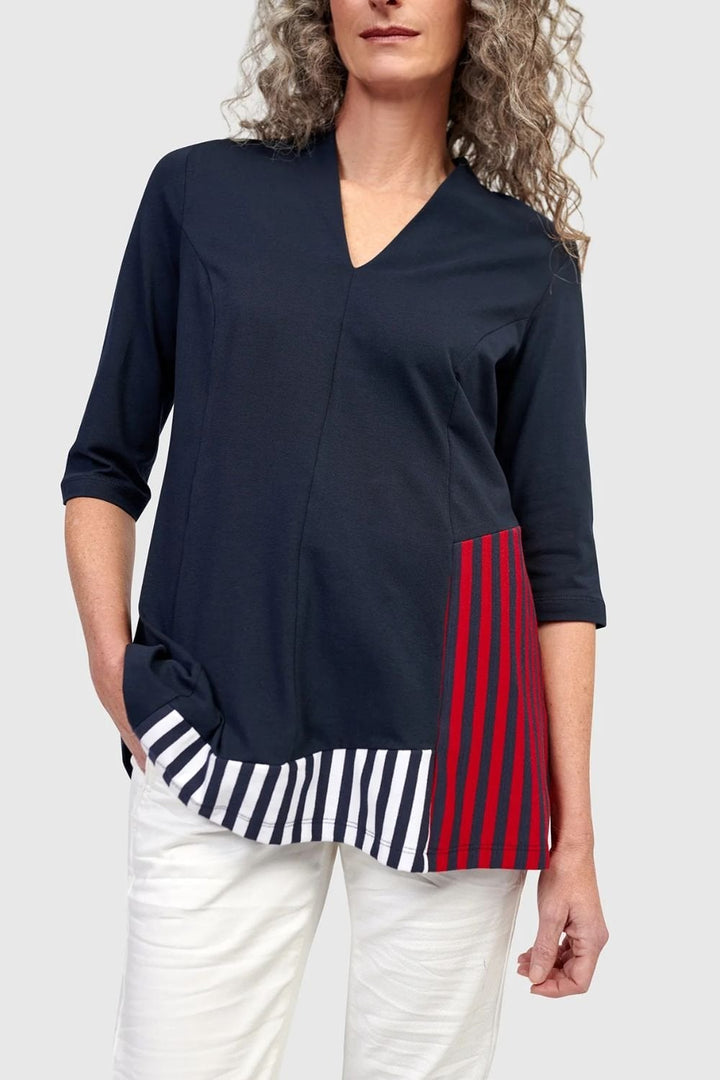 ROWAN V NECK STRIPES TOP