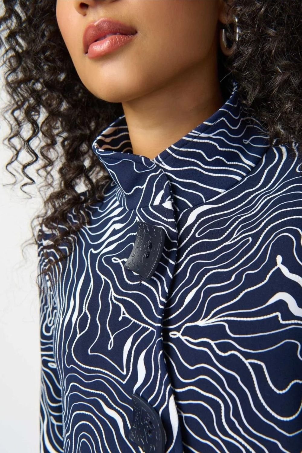 BLUE ABSTRACT JACKET | COL=MIDNIGHT