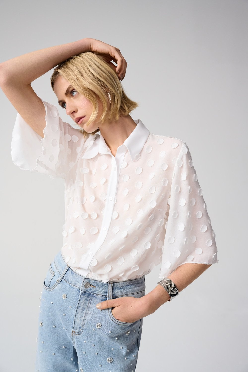 DOT JACQAURD BOXY BLOUSE | COL=VANILLA