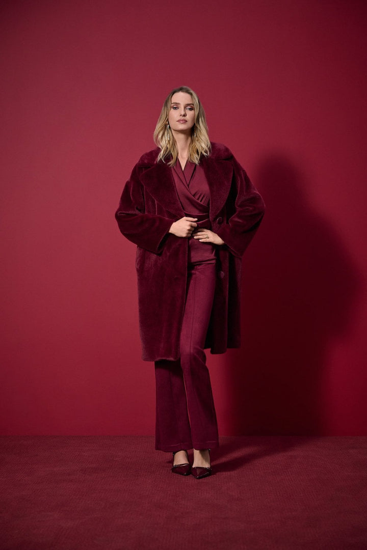 FAUX FUR COAT | COL=MERLOT