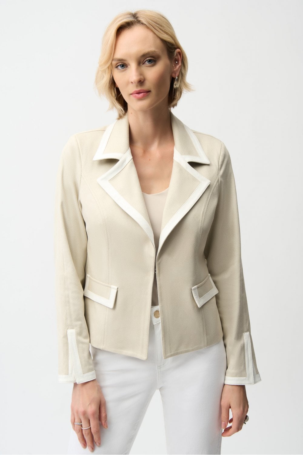 FITTED JACKET WITH CONTRAST BINDING | COL=MOON STONE
