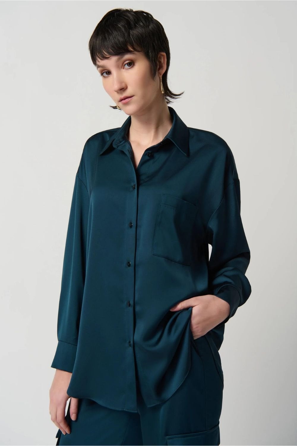 SATIN BOXY  BLOUSE | COL=ALPINE GREEN