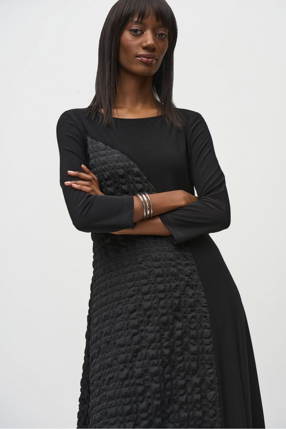 SILKY KNIT JACQUARD DRESS | COL=BLACK