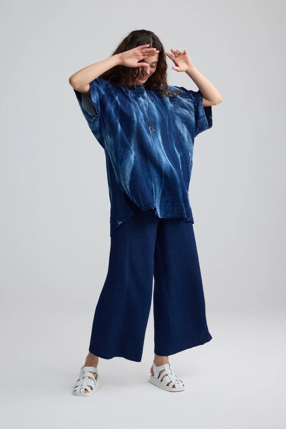 SOFT DENIM WASH TOP | COL=CANDY SKY