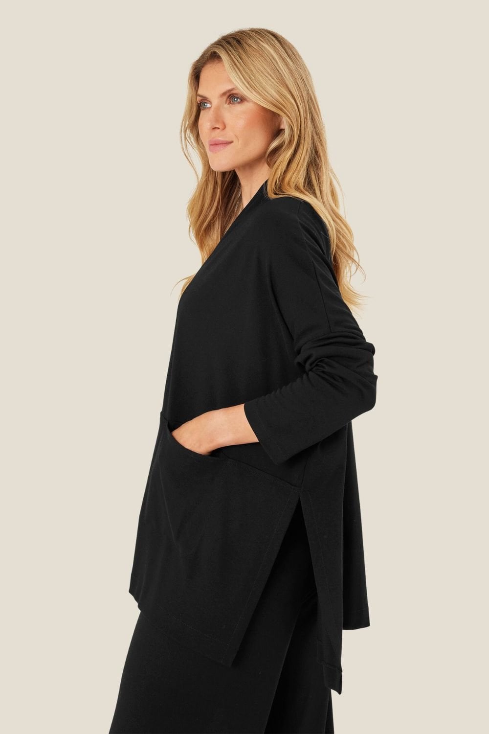 1004393-BLACK-L