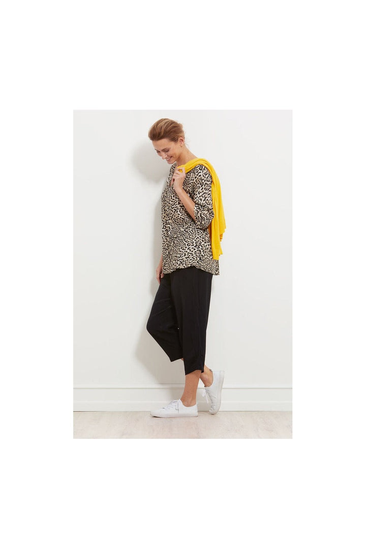 KATA TOP | COL=SAND
