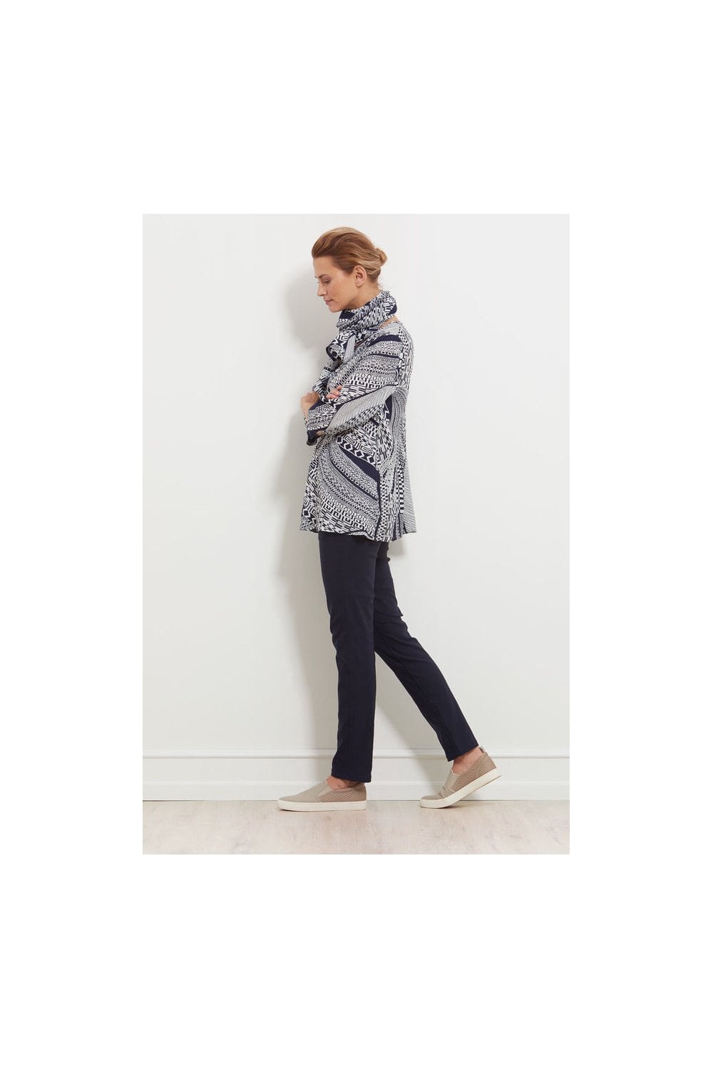 KATA TOP | COL=NAVY