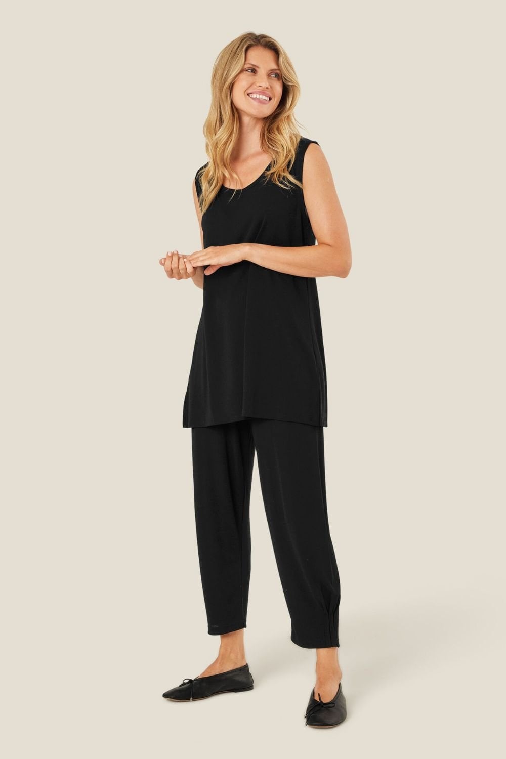 1006690-BLACK-XL