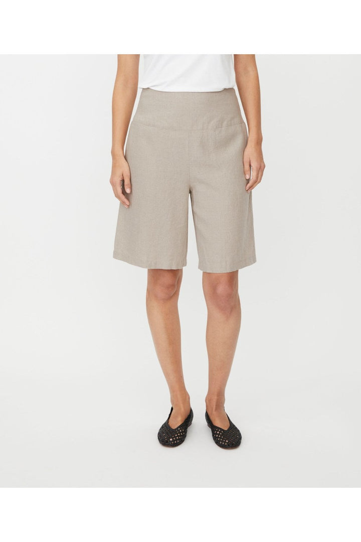 PINNJA SHORTS | COL=NATURAL