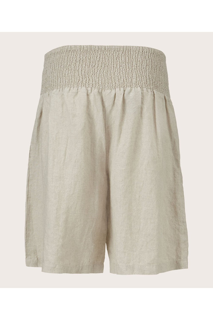 PINNJA SHORTS | COL=NATURAL