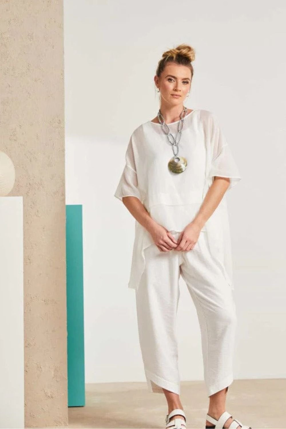NAS25217-WHITE-4