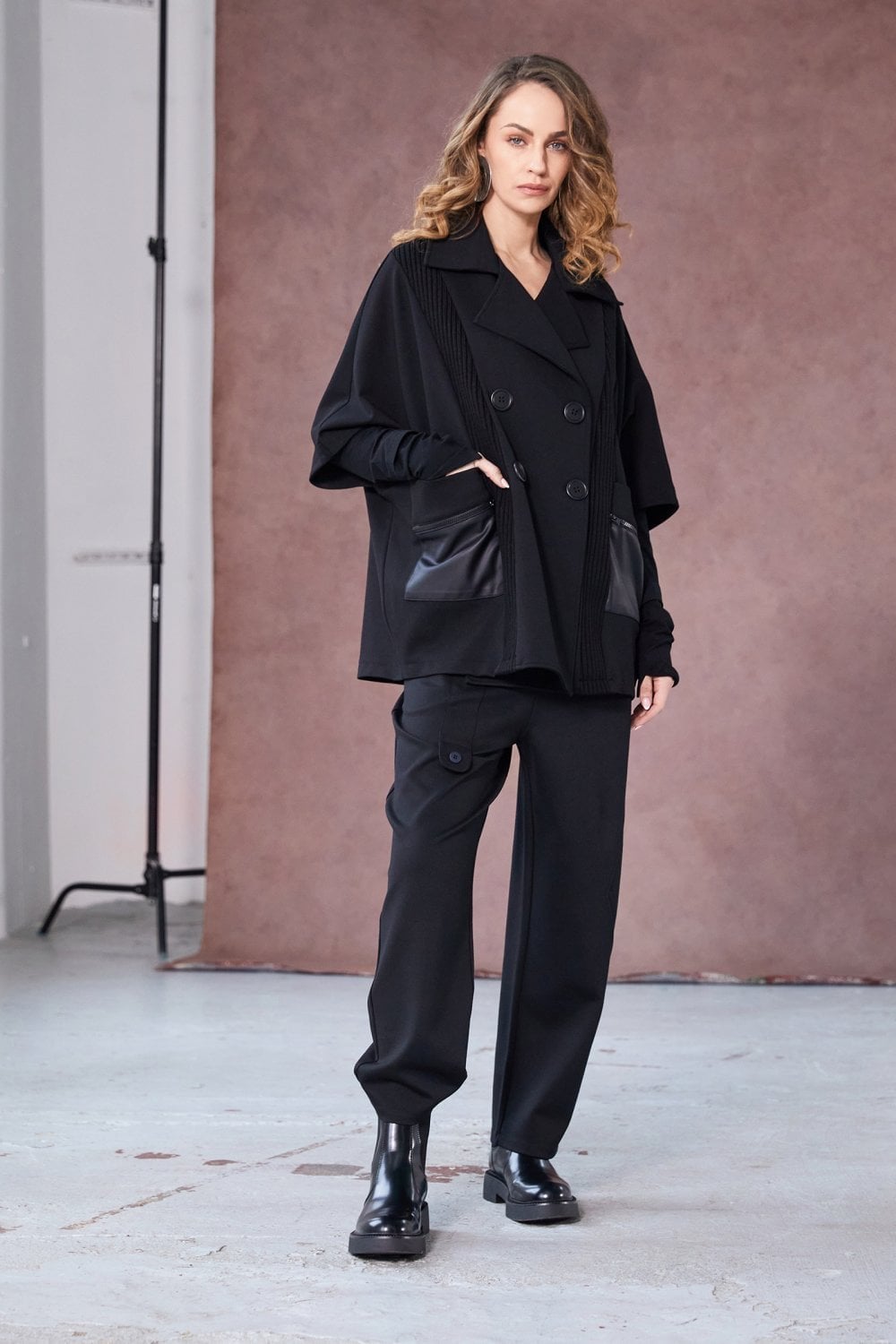 KNITTED PANELS JACKET | COL=BLACK