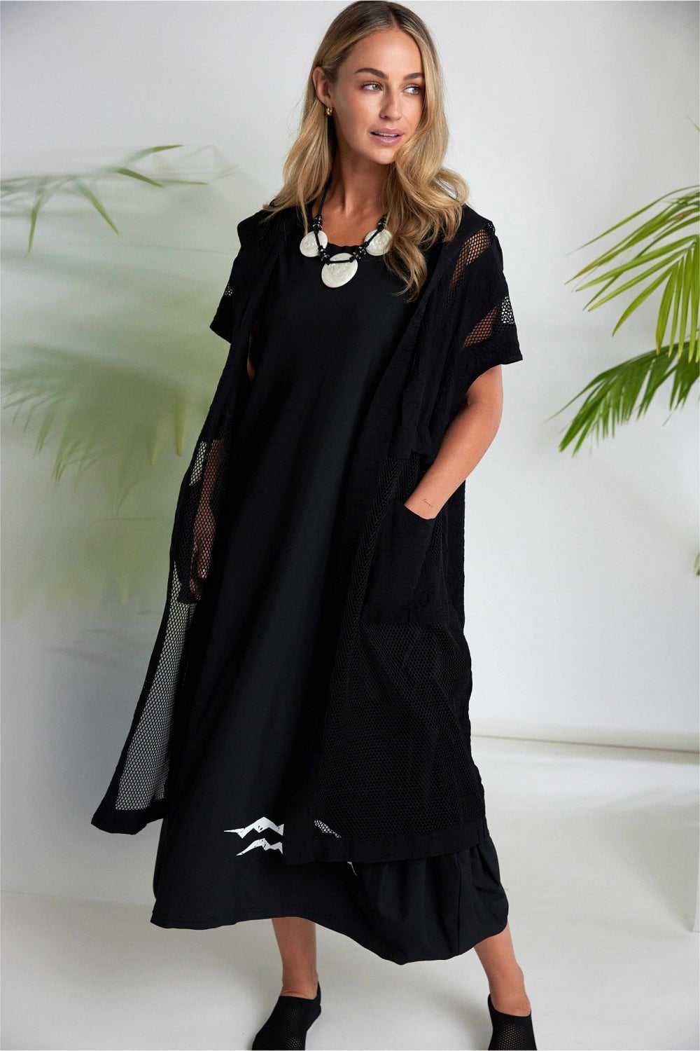 LONGLINE HOODED JACKET | COL=BLACK
