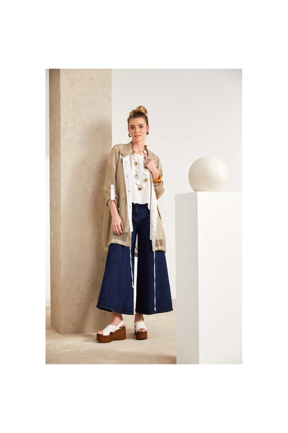 OVERSIZED ROUND NECK EMBOSSED TOP | COL=CREAM