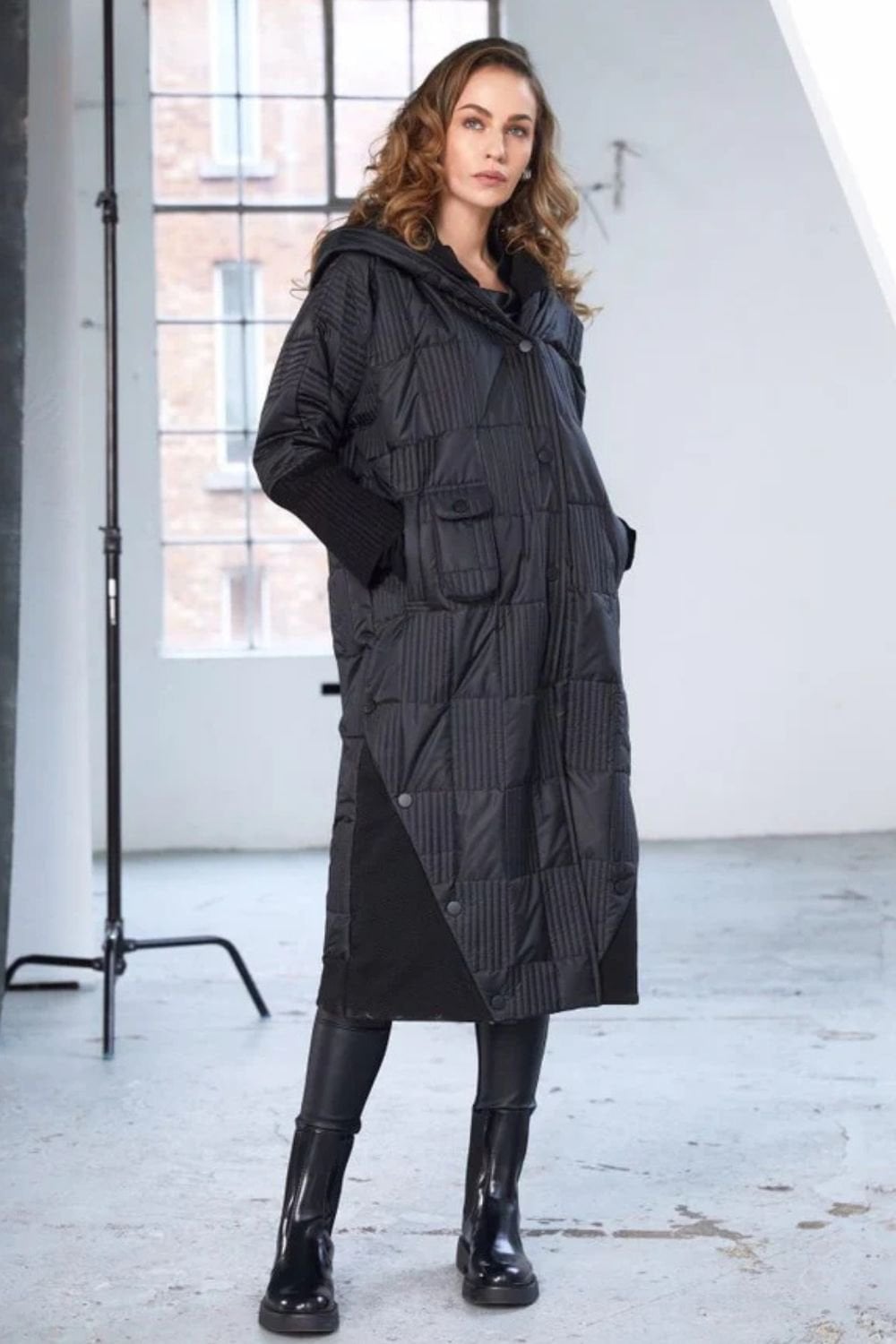 PADDED HOODED COATWITH RIBBED COLLAR | COL=MIX