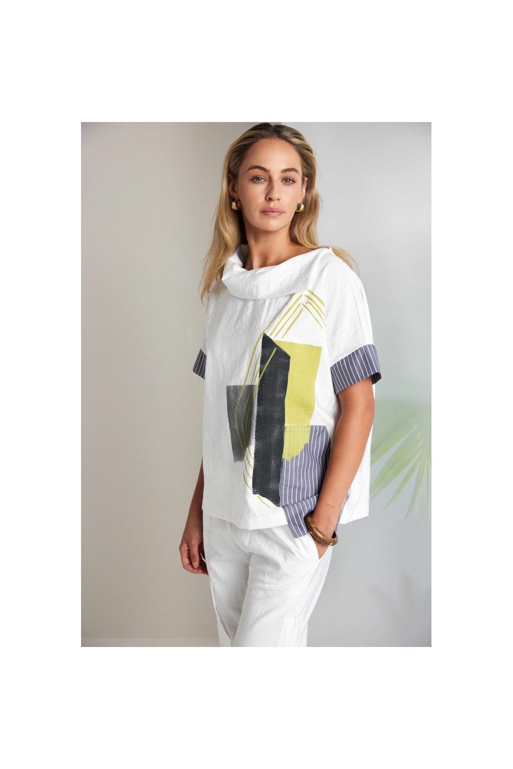 PLACEMENT PRINT TOP WITH STRIPED SECTIONS | COL=MIX