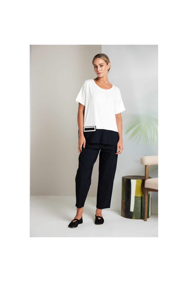 SLIM LEG TROUSER WITH PATCH POCKET | COL=BLACK
