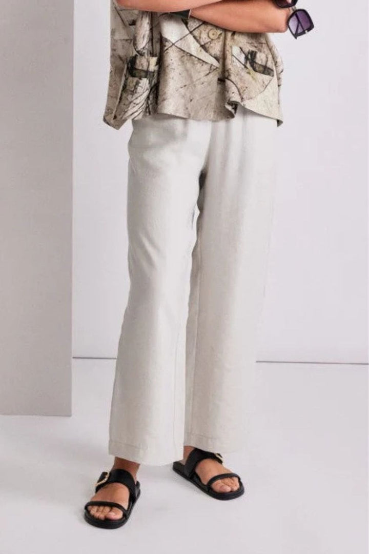 SOFT PULL UP TROUSER | COL=ASH