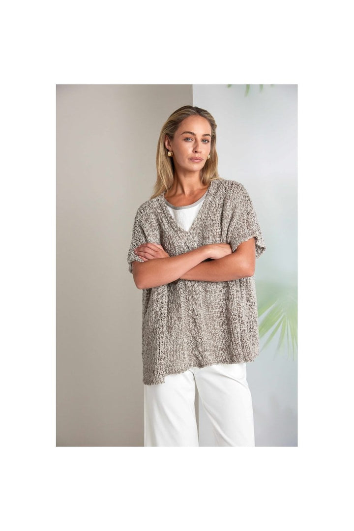 V NECK WAFFLE EFFECT KNIT | COL=TAUPE