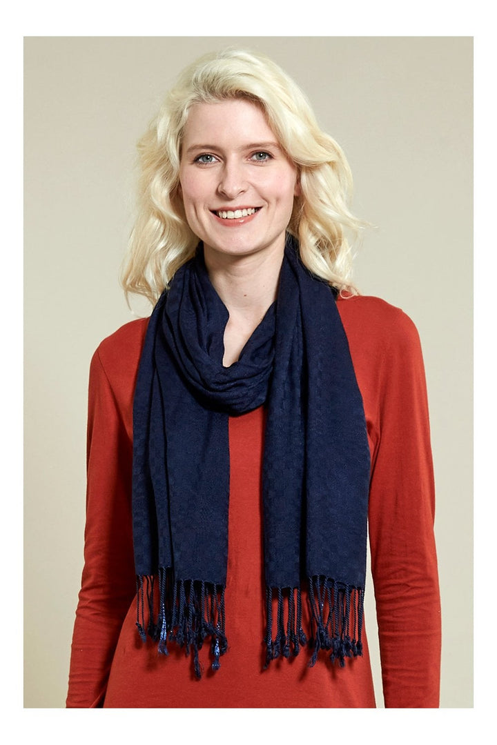 FRINGE VISCOSE SCARF | COL=NAVY