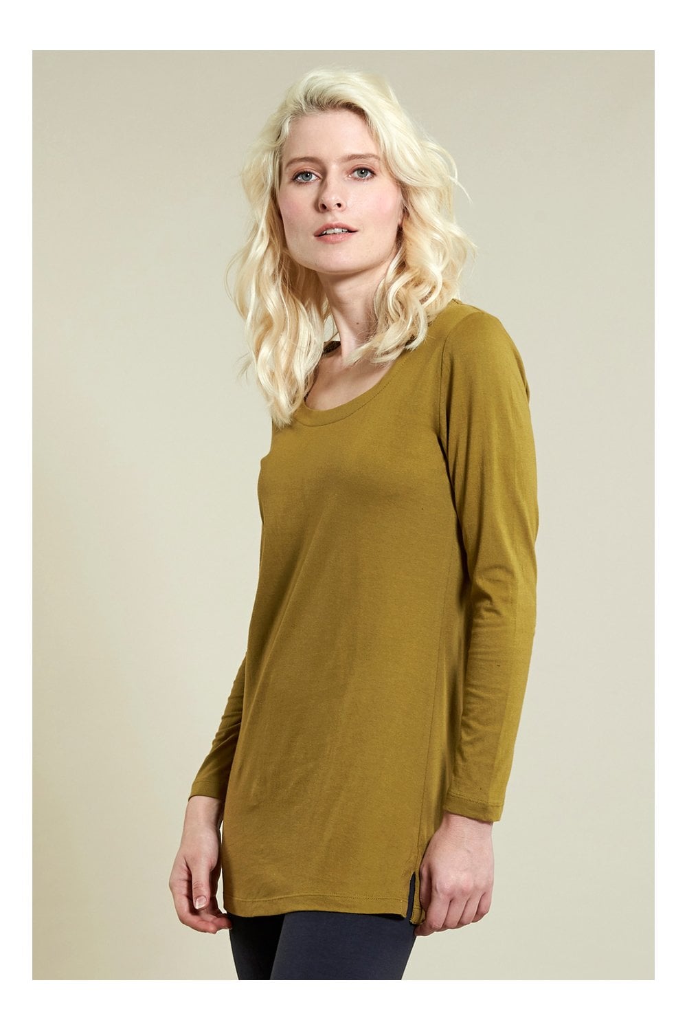 LONG LAYERING TOP | COL=OCHER
