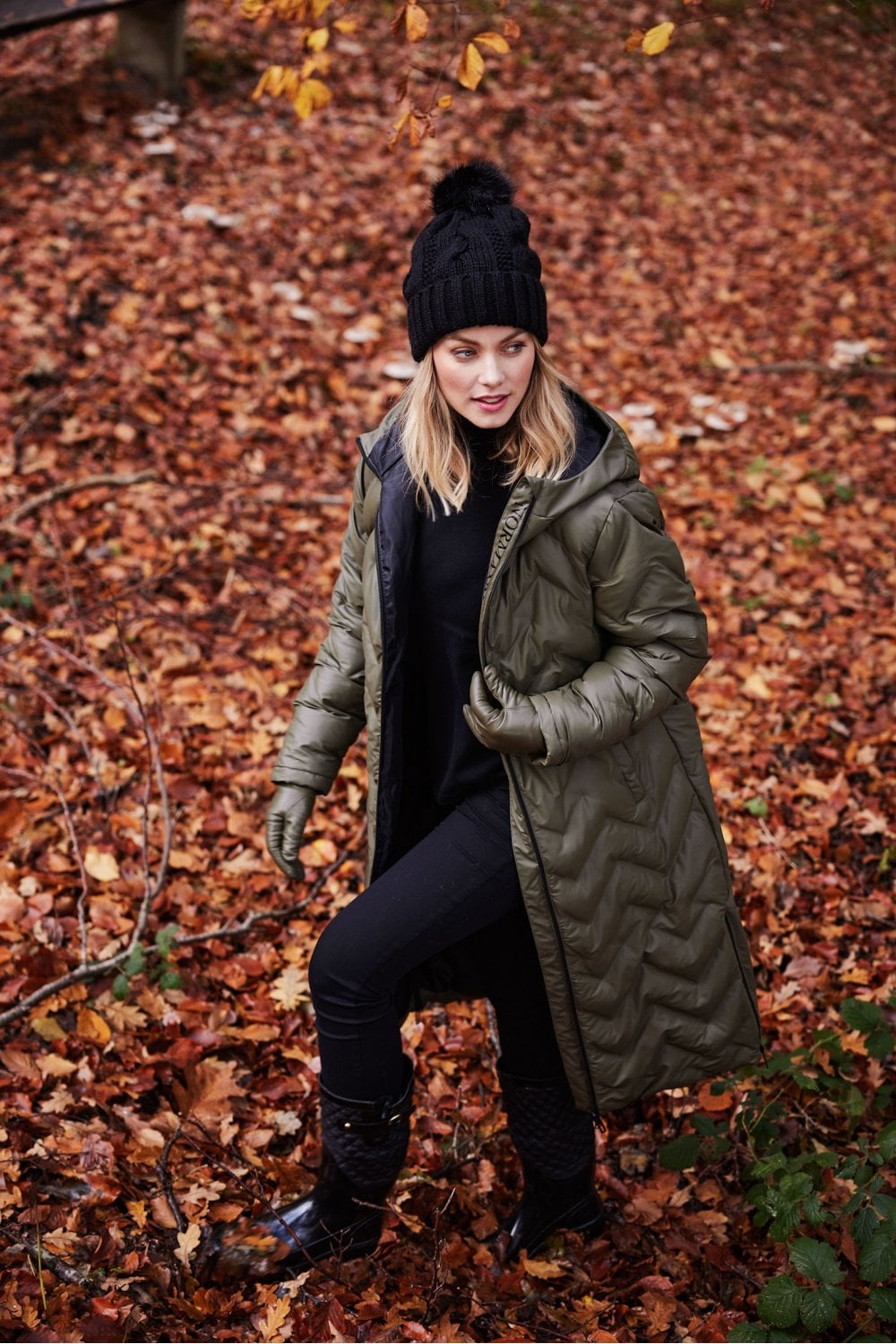 NORMANN TEXTURED RAINCOAT | COL=DARK OLIVE
