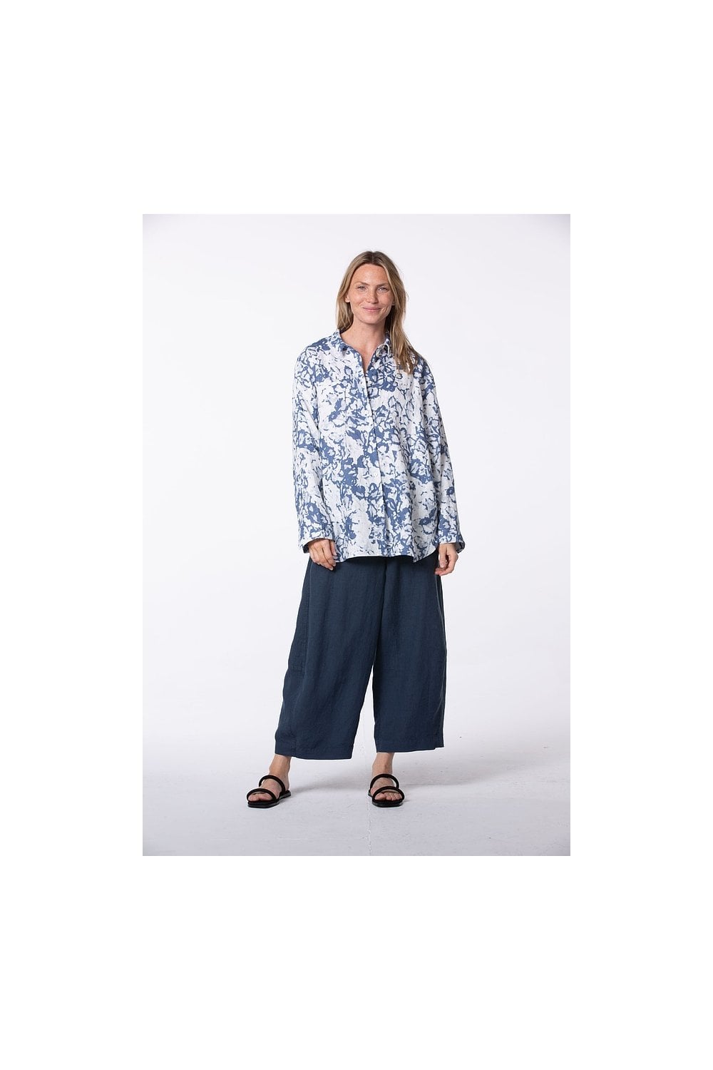 ANKLE LENGTH BARREL LEG  TROUSER | COL=DENIM,MINERAL,VAPOUR