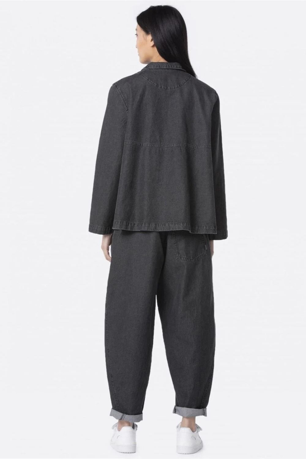 1022710083-BLACK-3