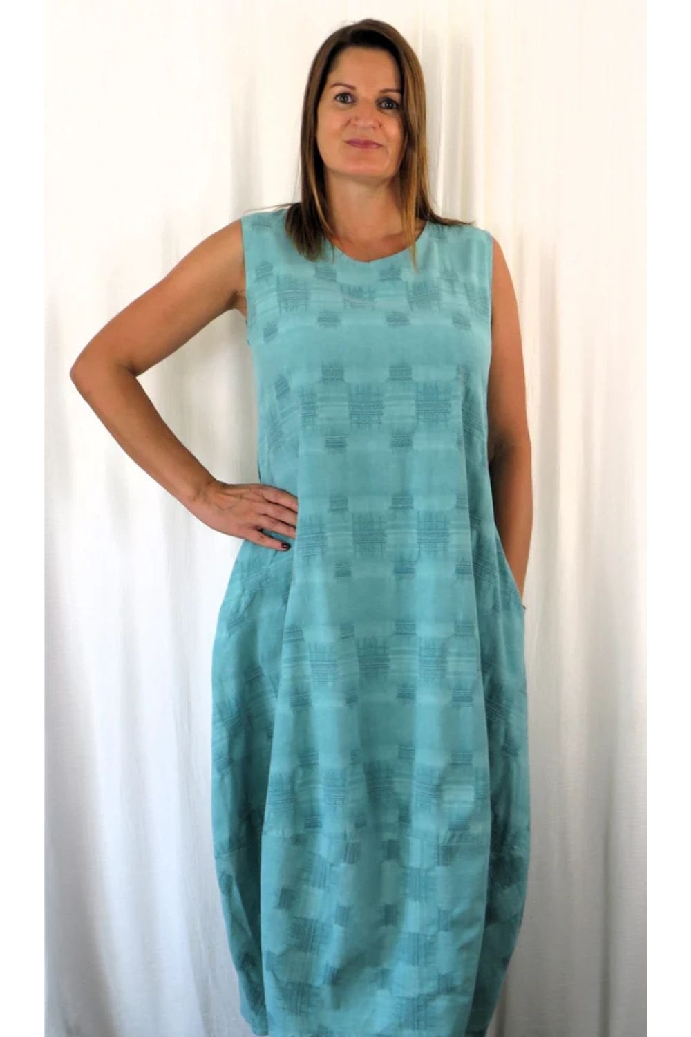 CROOSS STITCH LINEN HEM DRESS | COL=GREEN