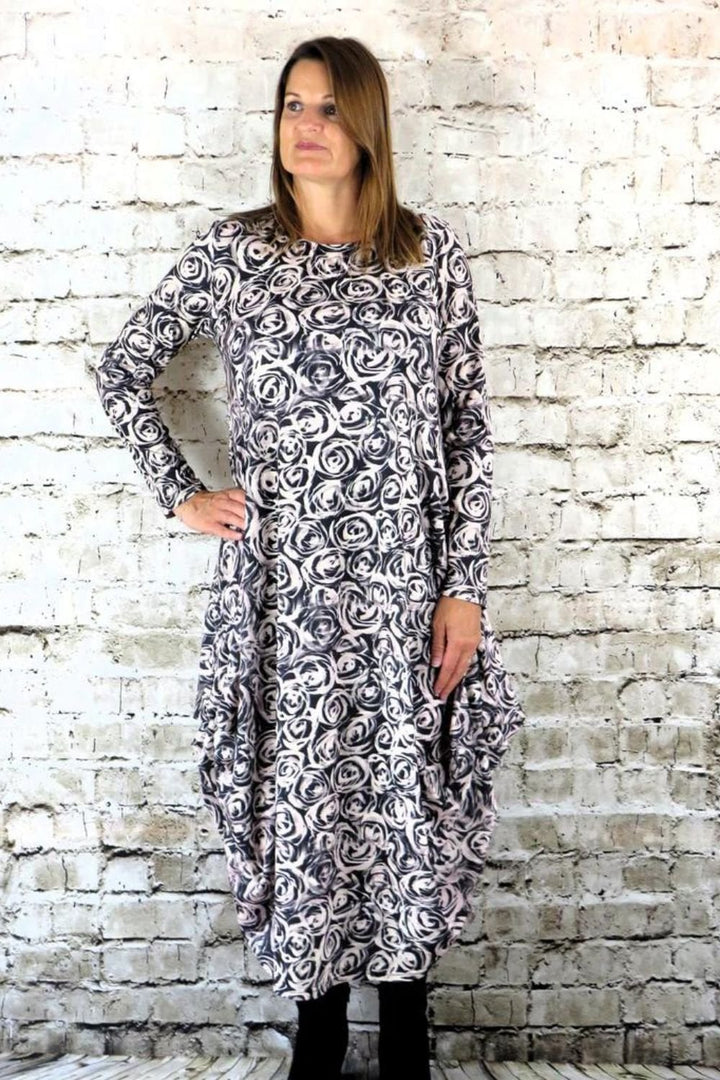 ROSES PRINT HITCH UP DRESS | COL=WHITE