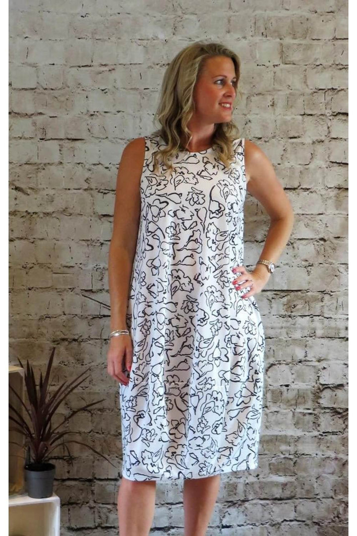 SLEEVES JERSEY BELL DRESS | COL=CREAM
