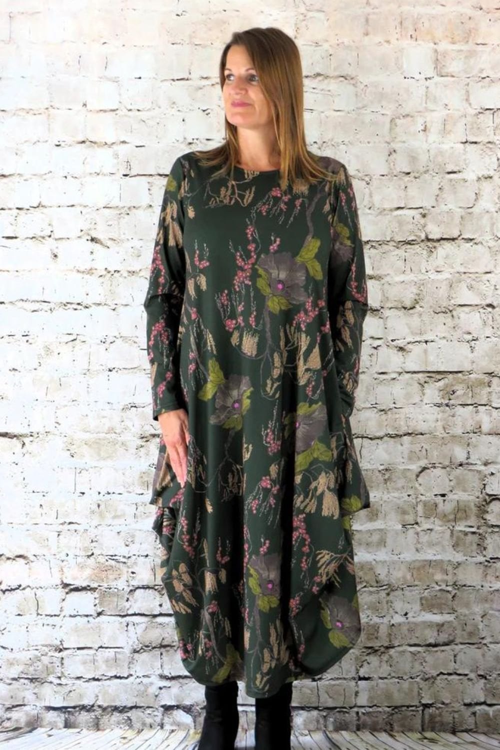 WOODLAND PRINT HITCH UP DRESS | COL=FOREST
