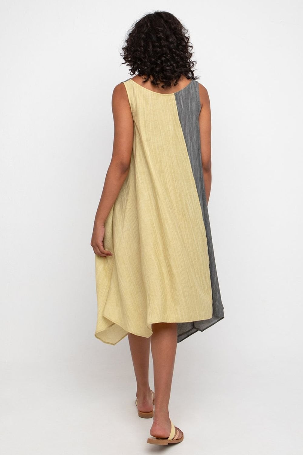 COLOUR BLOCK SWING SLEEVELESS DRESS | COL=MIX