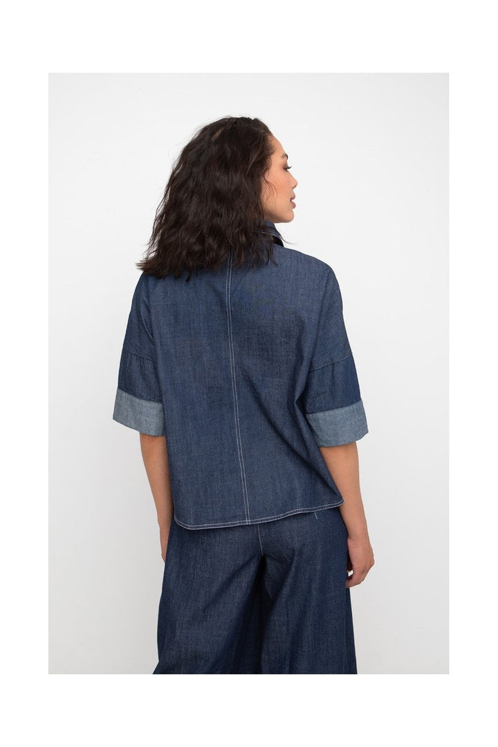 CROPPED ZIPPED TOP | COL=DENIM
