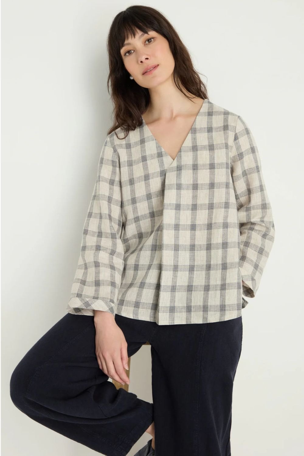 MULTI LINES GRID TOP | COL=ECRU