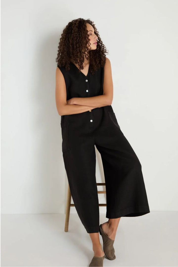 LINEN RELAXED JUMPSUIT | COL=BLACK