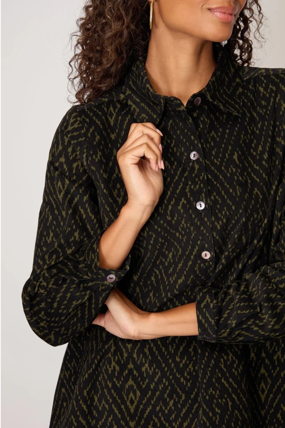 ORNATE TEXTURED CORD SHIRT | COL=KHAKI