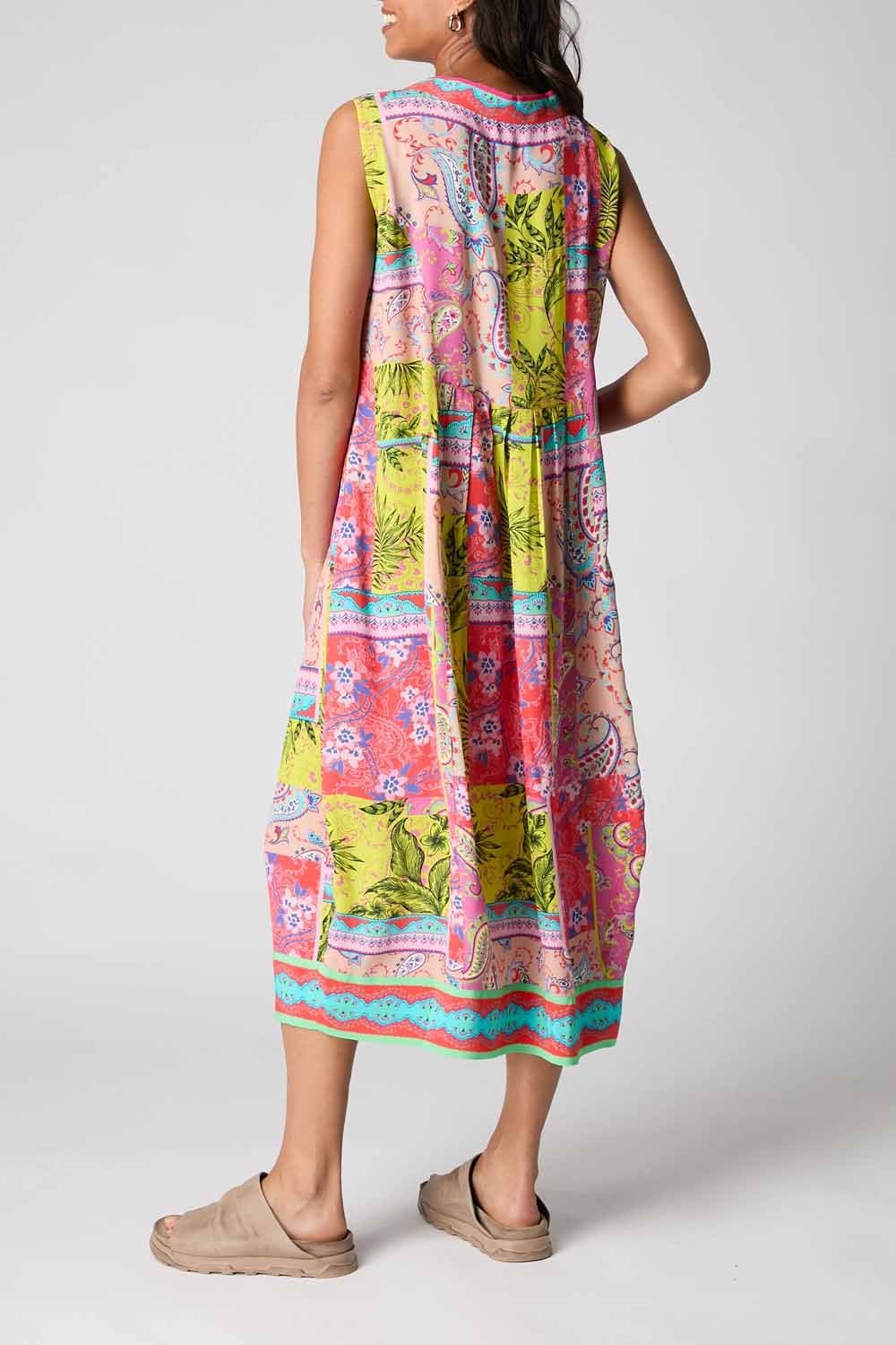TROPICAL PATCHWORK SLEEVELESS BUBBLE DRESS | COL=MULTI