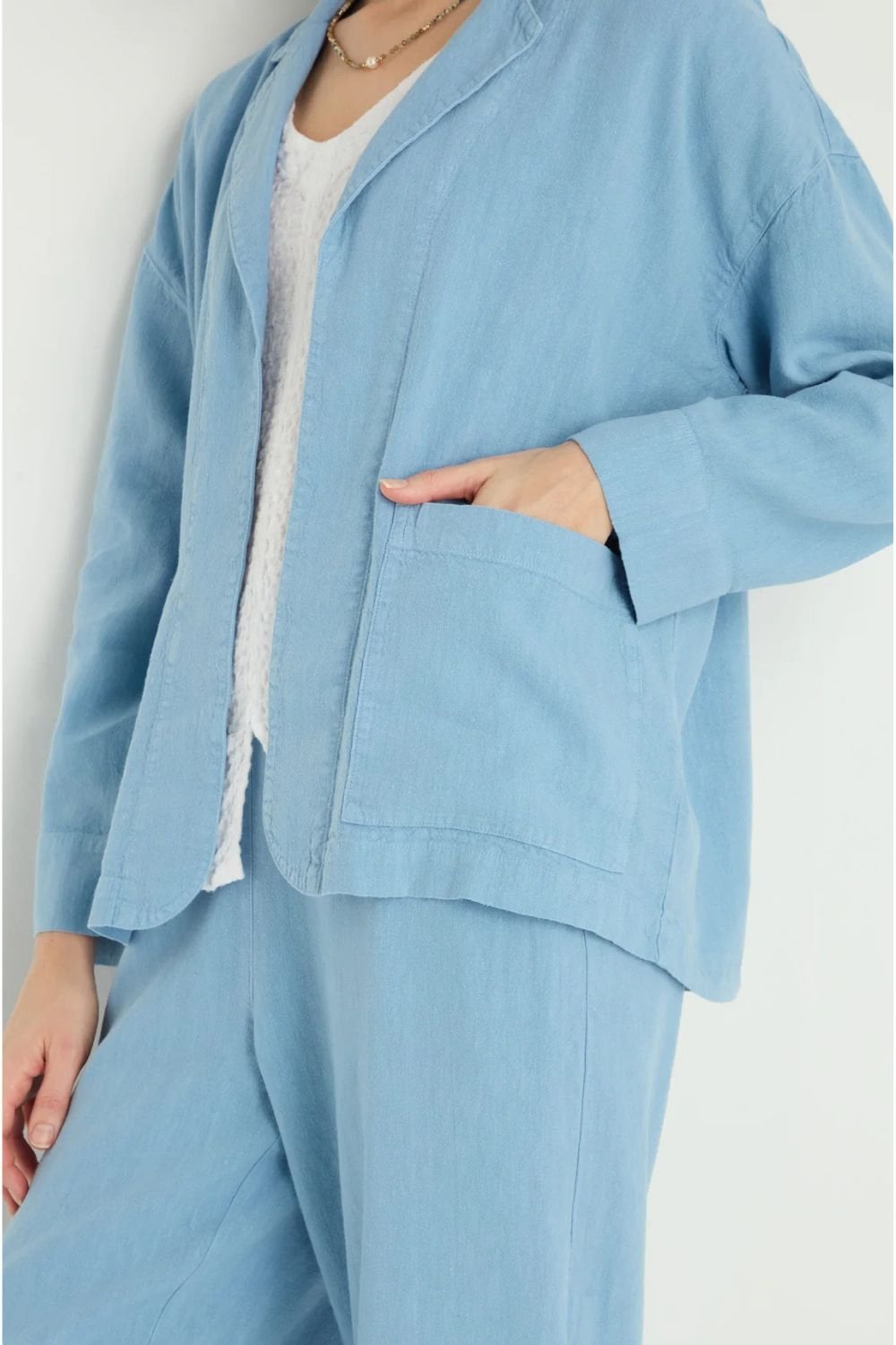 TWISTED LINEN BOXY JACKET | COL=SKY BLUE